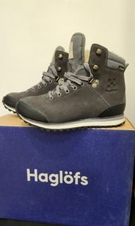 Haglofs 防水，行山，行雪地鞋 (Size 36)