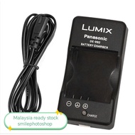chargers
Panasonic DE-992 Battery Charger for CGA-S004E, CGR-S004E, DMW-BCB7


