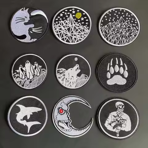 10PC/Black Fabric Applique Round Badges Clothes Stickers,Wolf,Penguin,Mountain Embroidery Iron On Pa