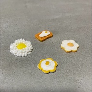SG Instock eggs fry egg scrambled toast egg Miniature Figurines Dollhouse Garden Decoration Landscap