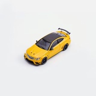 #Classic Garage 1:64合金模型！C級 第4代 W205，
C63 AMG Black Series版本。新色發售中，黄色Yellow。