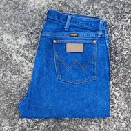 W2/38 Second-Hand Wrangler Jeans Model 13MWZ Produced By MEXICO Actual Waist Measurement 38" Total L