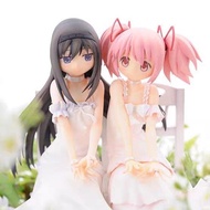AMAKUNI 曉美焰 & 鹿目圓 Figure