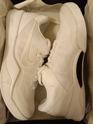 Nike Kobe VIII Protro 白色籃球鞋