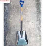 Shovel with wooden handle 1020mm A0704S C-MART