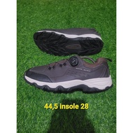 Outdoor shoes s44.5 prospecs