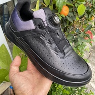 Giày golf nam Ecco có nút vặn tiện lợi chât liệu da PU không thấm nước êm chân không tron trượt - Ec