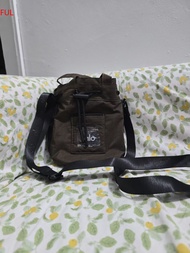 Cotopaxi Alo Niche Design Trendy Textured Personality Bas Crossbody Bag Shoulder Bag Versatile Mens 