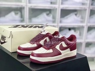 Nike Air Force 1 Low空軍一號低幫板鞋｜顏色 酒紅｜ 米白 ｜尺碼 36 36.5 37.5 38 38.5 39 40 40.5 41 42 42.5 43 44 44.5 45