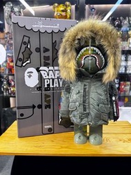 現貨 1000％ BE@RBRICK BAPE(R) × ALPHA CAMO SHARK 2023 1000% bearbrick Bape