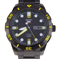 Karnvera Shop นาฬิกาข้อมือชาย Seiko 5 Sports Automatic 24 Jewels SRP679K1 Mens Watch