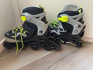 Oxelo 黑色直排輪滑冰鞋 roller skate