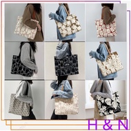 Biu BIU CAT. Women's Abstract Motif Totebag