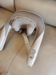 OGAWA Neck Beauty Og-2608 OGAWA Neck and Shoulder Massage Device Charging Heating Kneading Cervical