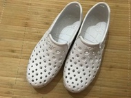 PONY 正版 正品 防水運動鞋 白色款 防滑 透氣洞洞鞋 休閑鞋 雨鞋