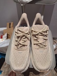 Hoka Clifton Sneakers