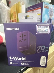 Momax 1-world 70W Tarvel Adapter 旅行抽座