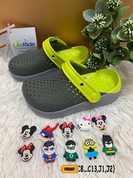 รองเท้าCROCS LiteRide Clogรองเท้าลำลองเด็ก ฟรี การ์ตูน