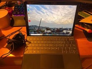 (90% new) Microsoft Surface Go 2 with keyboard