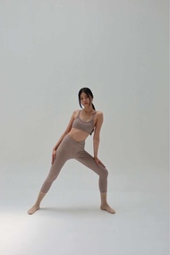 FatCryingClub - Ribbed V Comfy High-rise pants