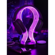 Light Up Headphone Stand with 16 Color Lights, PCB Pattern Acrylic Headset Stand with 1 USB and 1 Ty