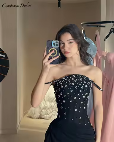 Contessa Dubai Customized Black A-Line Prom Dress Off Shoulder Stylish Vestidos de noche With Crysta