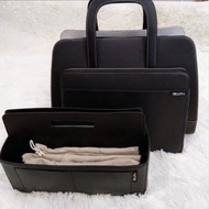 RIWAY Rolls Royce Wraith Boston Leather Bag