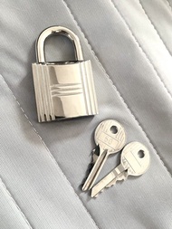 罕有 HERMES silver colour shoulder birkin kelly rare big large lock 銀色鎖 bag key charm ado mini kelly w