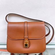 Celine tabou 棕色鎖頭斜跨豆腐包