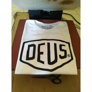 Deus T Shirt