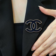 Fashion Fashion ❤ Chanel Style P55 Chanel Counter New Style Synchronous Brooch is the Most Understan
