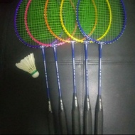 raket badminton / bulu tangkis dan shutlecock kok olahraga yonex anak