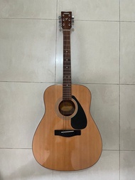 Yamaha F310 Acoustic Guitar 結他