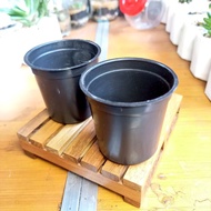 Black Pot 5cm