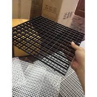 Fish tank divider 30x30cm black