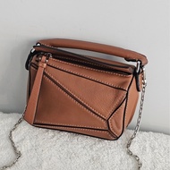 Loewe puzzle nano咖色