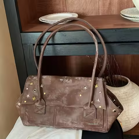 Trendy Cool Rivet Baddie Style Tote Bag for Women New Retro Large Capacity Underarm Bag High Quality