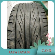 Ban Mobil Copotan Merek Bridgestone Ukuran 225 55 R17 Second Tubles