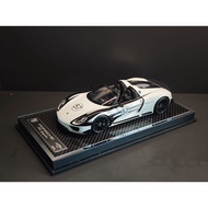 YY Model 1/18 Porsche 918 Spyder