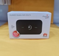 Brand New Huawei E5573 4G LTE Mifi 150Mbps Hotspot Modem Sim Card Router. SG Stock and warranty !!