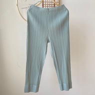 6896 One Size (45-75kg) Welfare Early Spring Sanzhai Pleated Basic Style All-Match Casual Straight C