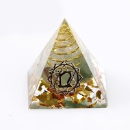 7 pieces per set - Resin crystal pyramid chakra energy amplifier a suitable crystal gift for meditat