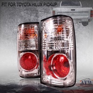 ชุดไฟท้ายโดนัท สำหรับรถ  Toyota Hilux ไฮลักษ์ ไมตี้ เอ็กซ์ LN85 ปี 1989-1997 ข้าง ซ้าย+ขวา TOYOTA HI