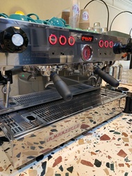 La marzocco linea pb 2AV 380V  2021年機 操作正常 加Mythos one 白色 8成新