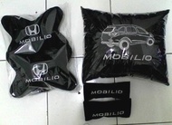 Bantal Aksesoris Mobil Mobilio