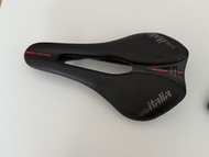selle italia novus boost carbonio superflow