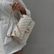 CHANEL香奈兒白色荔枝皮小號cf鏈條包♥23*7*15 白雪公主👸