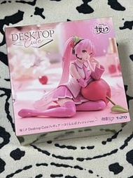 Taito Desktop Cute Figure 初音未來 櫻初音 櫻未來 Cherry Cushion Ver. Figure $70