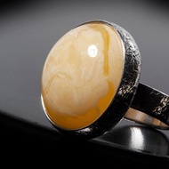大型手工黄琥珀戒指 迷人的风景 黄白色波罗的海琥珀戒指 现代
