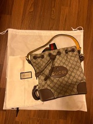 Gucci 虎頭包 水桶包 Neo Vintage GG Supreme backpack